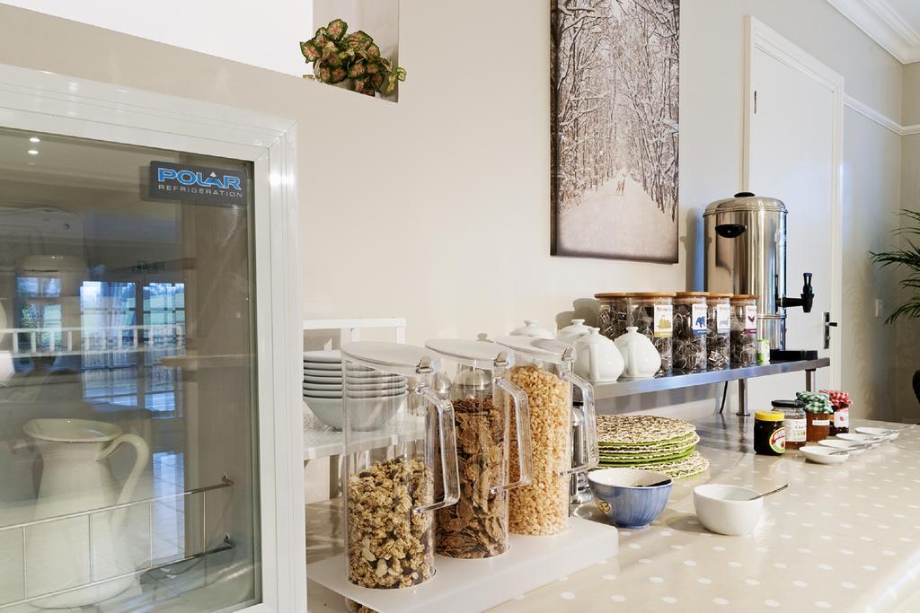 Hurtwood Hotel Peaslake Ngoại thất bức ảnh